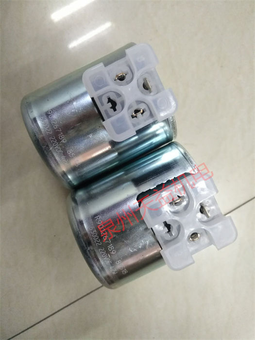 天益機電力士樂工業產品 "3DREPE6C-21 45EG24N9K31 A1V 2" "R901267189" "HM20-20 400-H-K35 現貨" "VT-VSPA1-11-1X V0 0